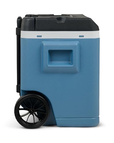 IGLOO IP42 Roller Passive Cooler 42 L, ice blue thermobox with wheels and telescopic handle, cooler for leisure, work, and camping.