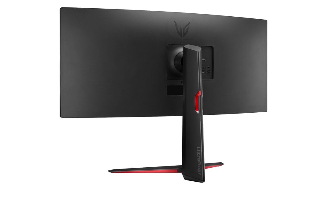 LG Electronics 34GP63AP-B.AEU UltraGear™ UWQHD Curved Gaming Monitor 34", 3440 x 1440 resolution, 21:9 aspect ratio, 5 ms GtG response time, 160 Hz refresh rate, HDR10, Motion Blur Reduction, AMD FreeSync™ Premium, Black.