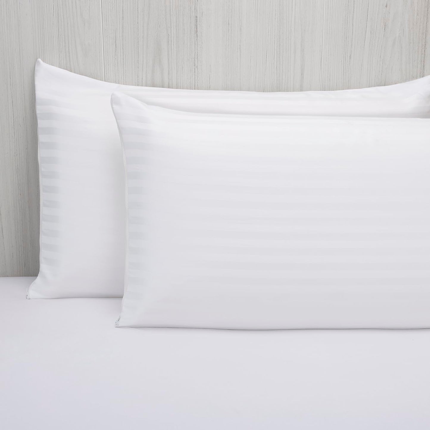 Pikolin Home - Viscoelastic Pillow with Dust Mite Protection, Double Cover, Medium Firmness, 40 x 90 cm, 15 cm Height, White