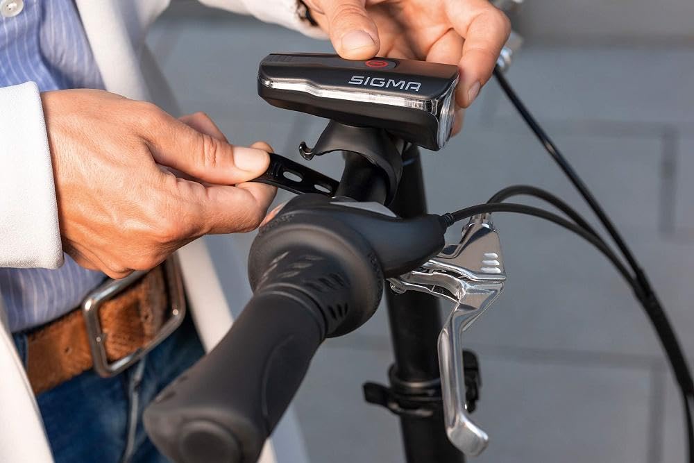 SIGMA Bike Light Set Aura 60 USB/Nugget II | StVZO approved, battery-powered front light and rear light