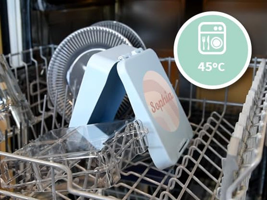 Well-labeled - Personalized lunch box with name - Microwave and dishwasher safe. Perfect for kids. Design of your choice. Color: Red