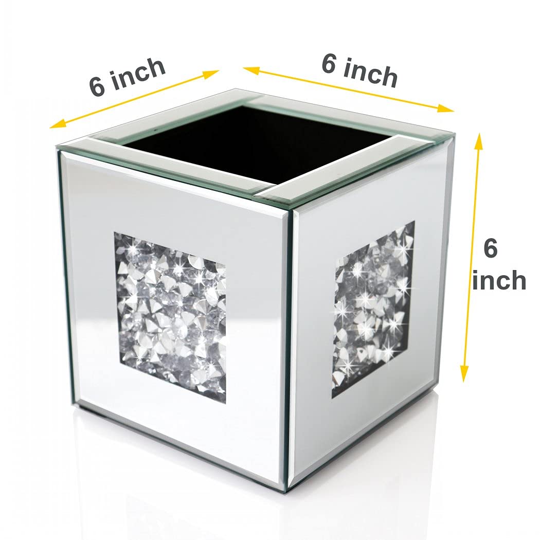 Glass vase, mirrored, crystal glass, 15.2 x 15.2 x 15.2 cm, decorative, flower, luxurious, for home decor, cannot hold water.
