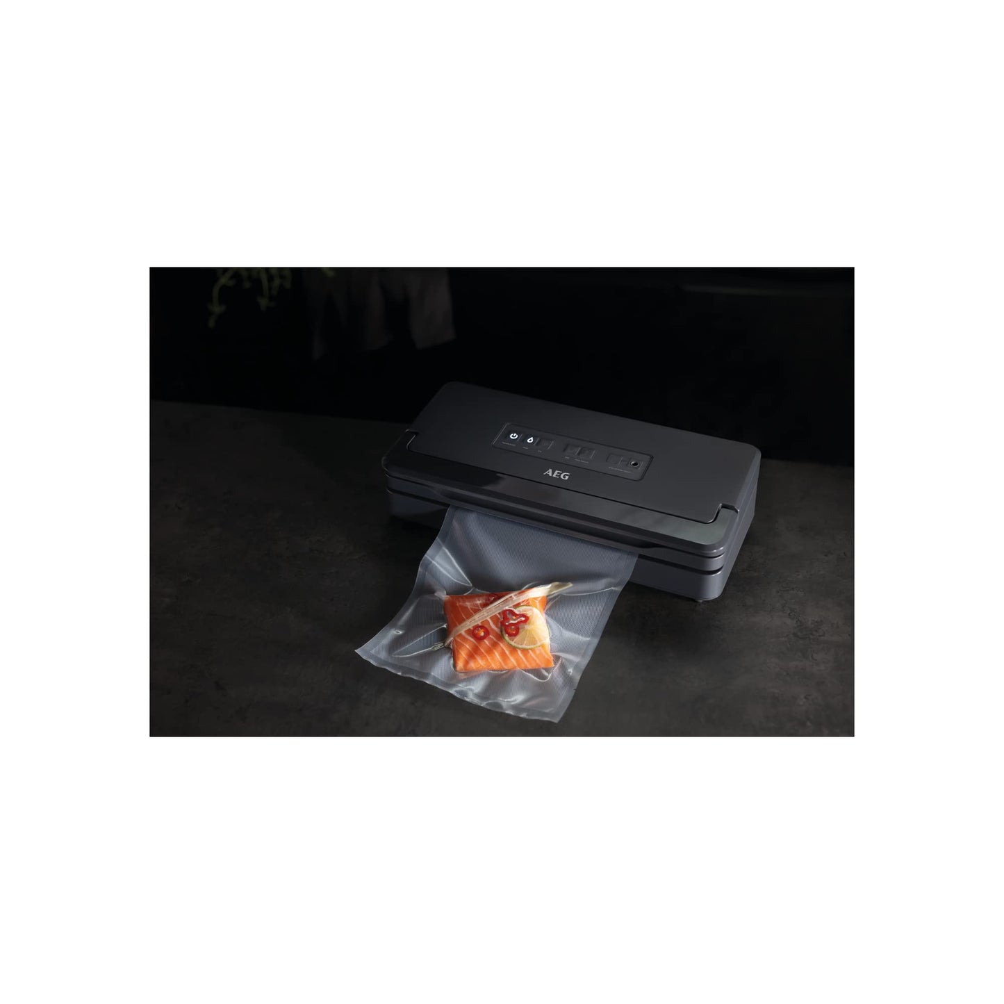 AEG A6-1-6AG vacuum sealer / fast and automatic food vacuuming / preserving nutrients / double sealing / Pulse function / Wet & Dry mode / BPA-free / gray