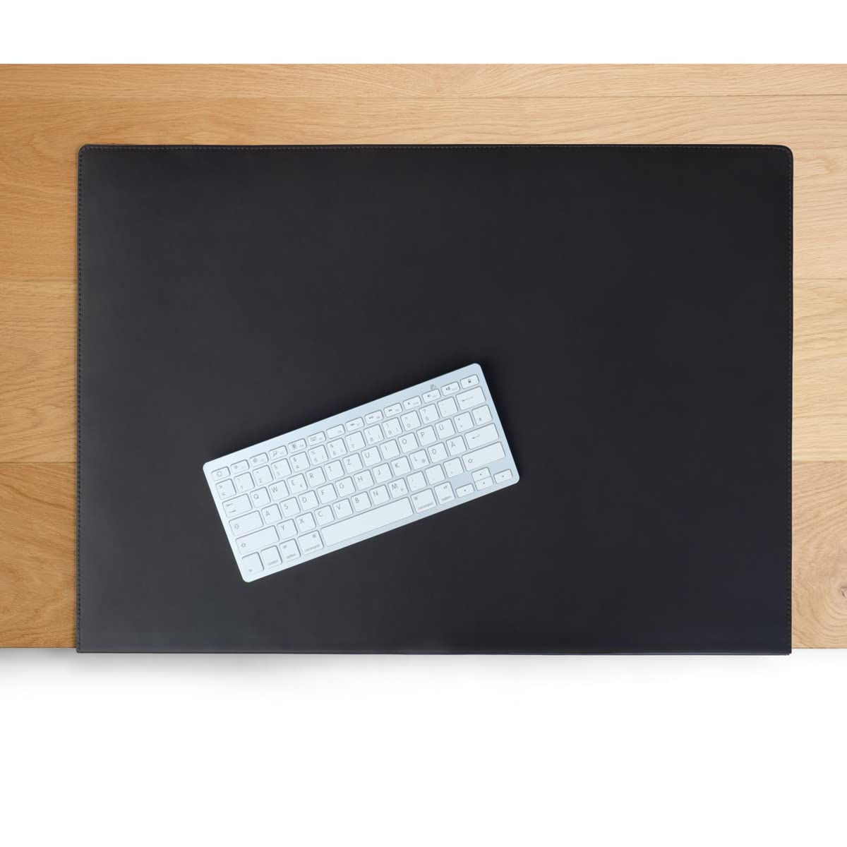 Hamosons - Large desk pad with edge protection / Angled desk pad size XL made of buffalo leather, black, model 26313.