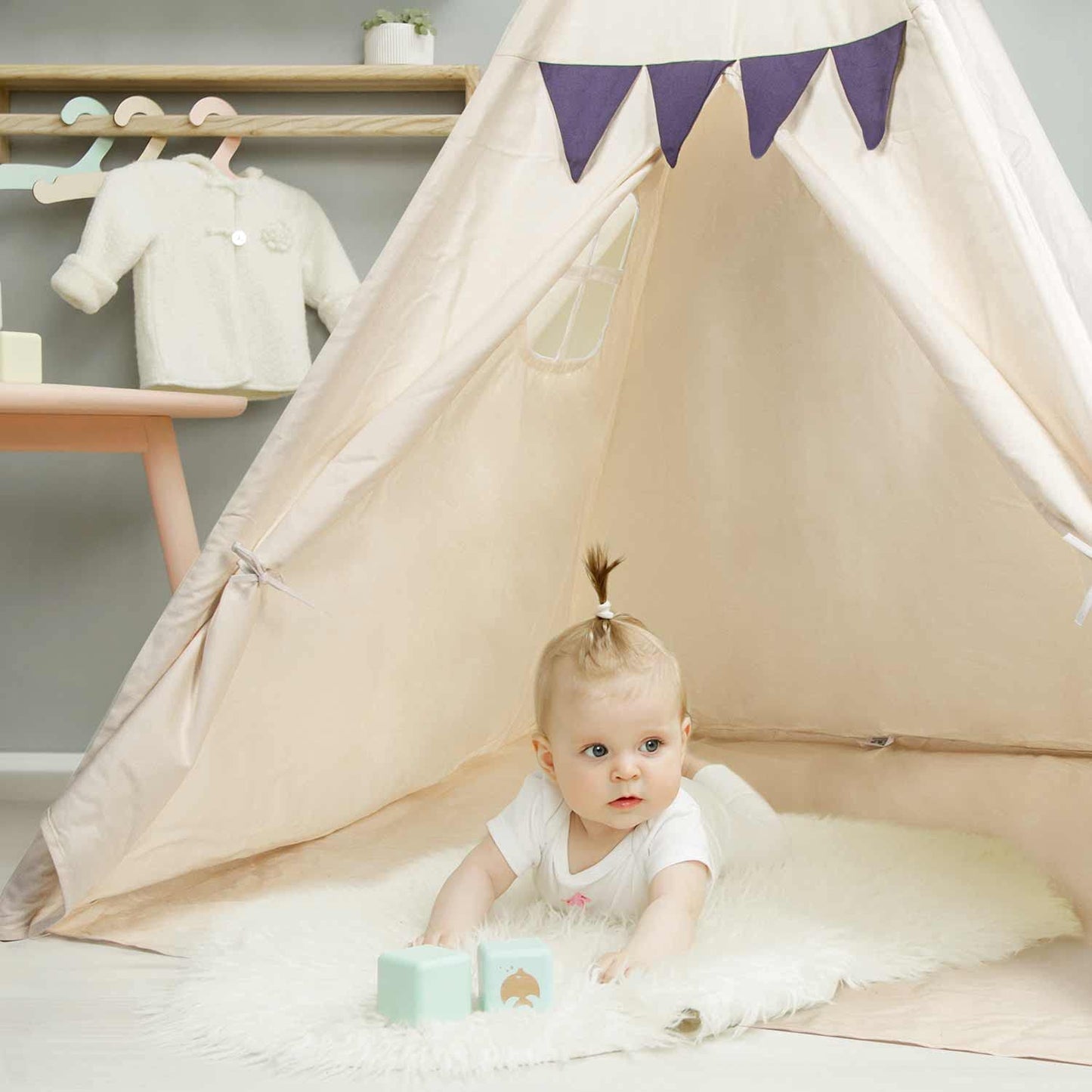 Kids Play tent Teepee Children's tent made of 100% natural materials; Kids' room Indian tent made of cotton & wood for indoors & outdoors (Beige)