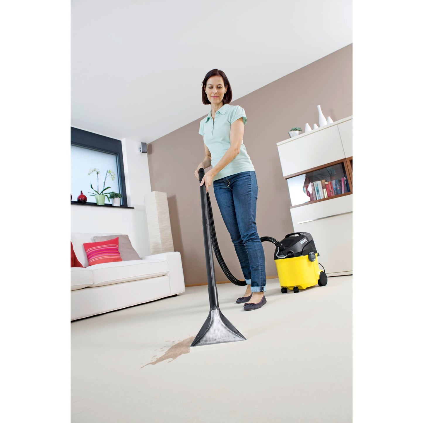 Kärcher SE 5.100 carpet cleaner (2-in-1 integrated spray hose, 230 mm working width, spray pressure 1 bar, spray rate 1 l/min)