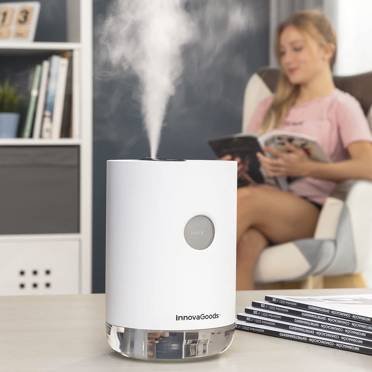 InnovaGoods® Vaupure ultrasonic humidifier quickly and easily humidifies the air, rechargeable and elegantly designed, ideal for home and work.