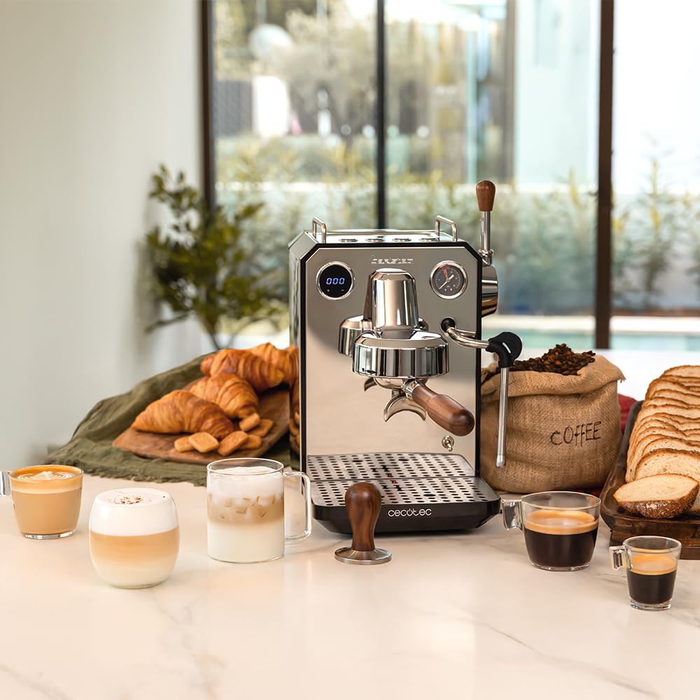 Cecotec Espresso Coffee Machine Barista Baristeo Intima, professional Barista Espresso Machine, pre-brew system, 15 bar pump, easy filling, 1.7L water tank, and cup warmer.