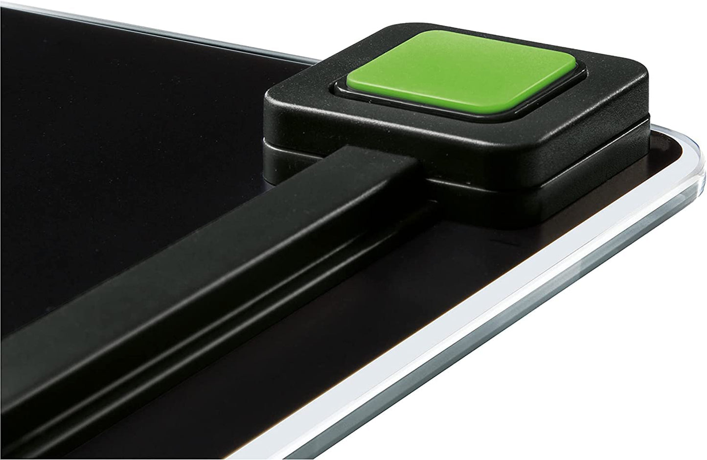 Soehnle Page Compact 100, digital kitchen scale, weight up to 5 kg (accurate to 1 g), household scale with convenient tare function, electronic scale including batteries, compact size, black.