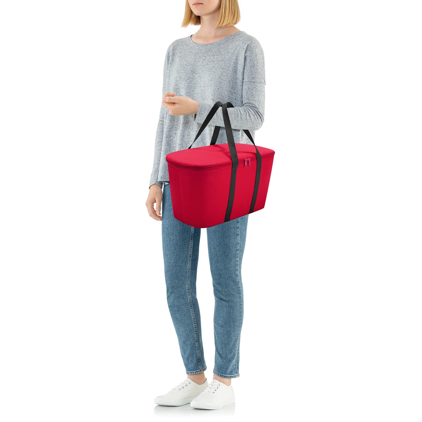 Reisenthel coolerbag in red - cooler bag made of high-quality polyester fabric - ideal for picnics, shopping, and on the go