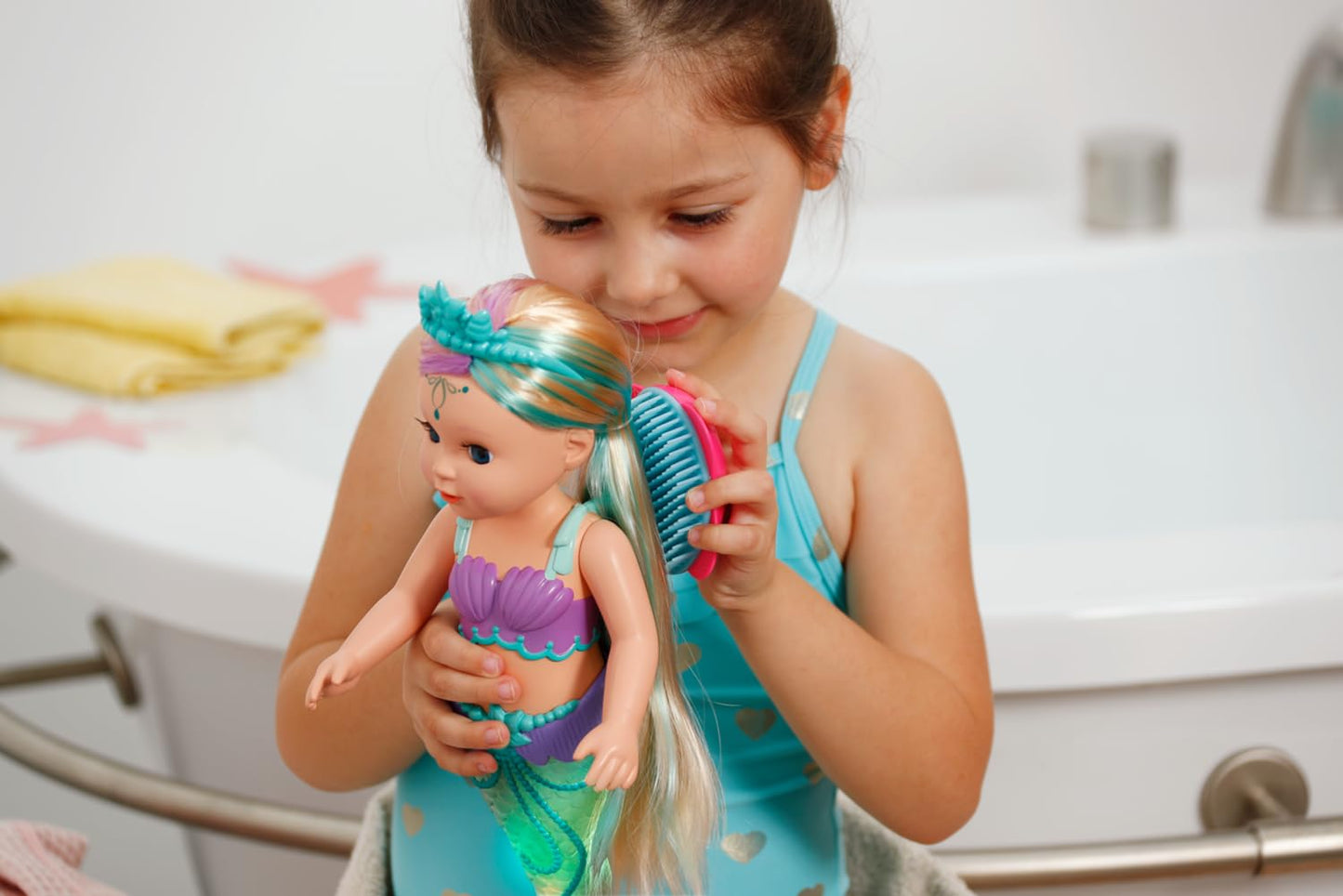 BABY born Mermaid 43cm, doll with long hair to style and light-up tail, for children ages 3 and up, batteries required, 837351 Zapf Creation.