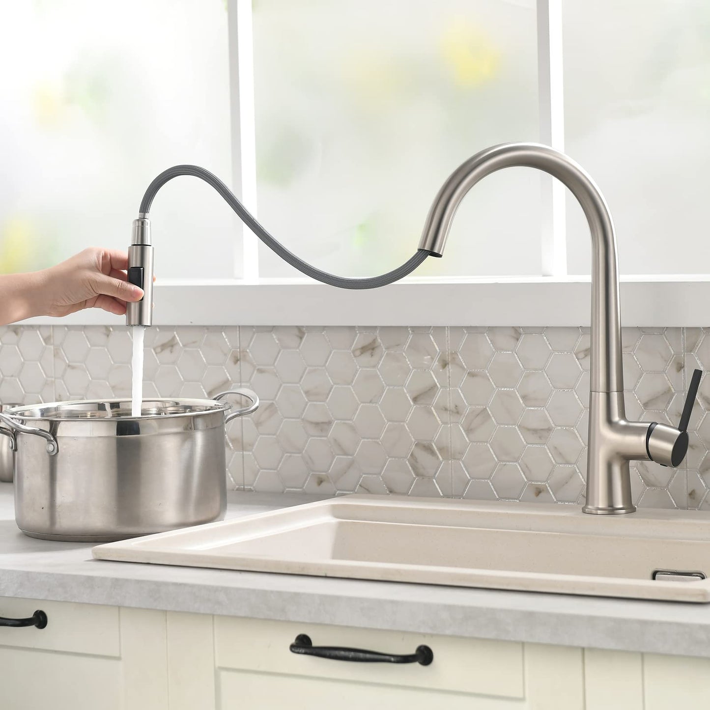 TIMACO High Pressure Kitchen Faucet, Pull Down Kitchen Faucet, Kitchen Sink Faucet 360° Rotatable, Kitchen Mixer Tap with Sprayer, Sink Tap with Two Flow Patterns, 304 Stainless Steel, Brushed Nickel