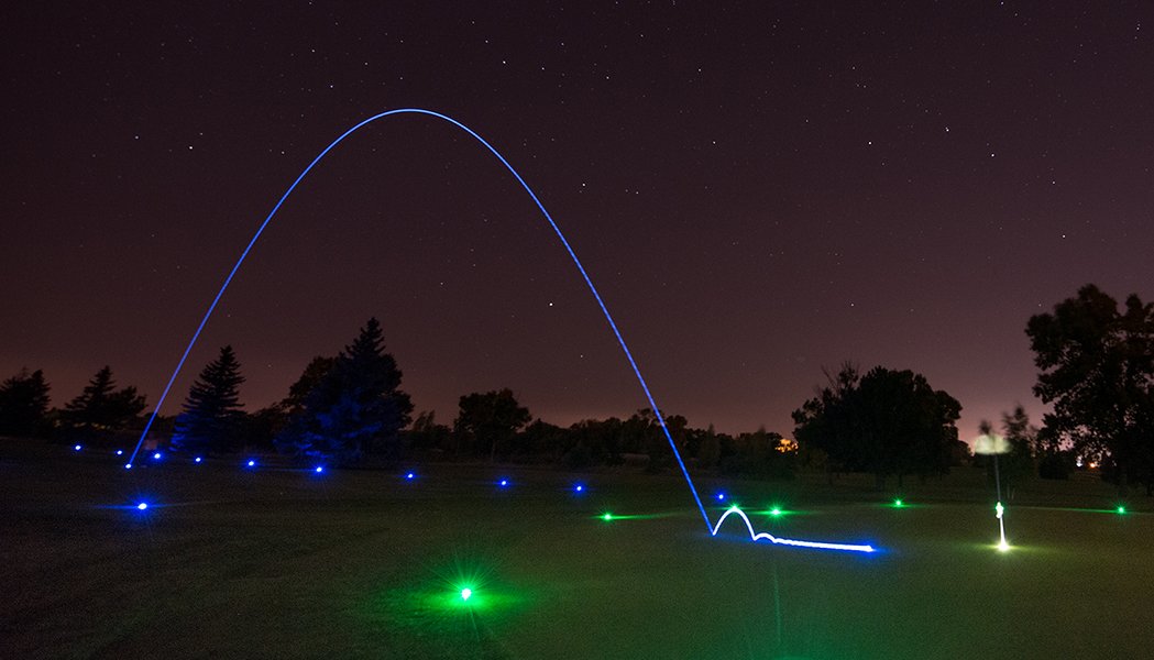 Night Eagle 6 LED Golf Balls Light-Up - Night golf glows red blue green pink white Funny golf gift colorful (Red)