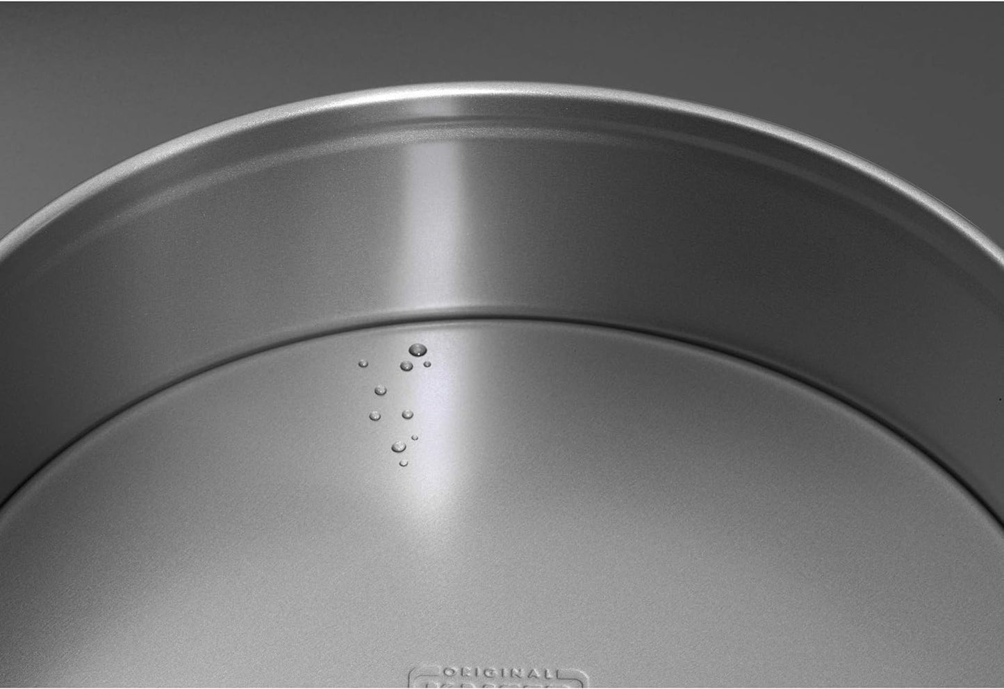 ORIGINAL KAISER | Inspiration Springform 28 cm Ø round | Flat bottom non-stick coated | Cake tin round | Leak-proof & easy closing | Made in Germany