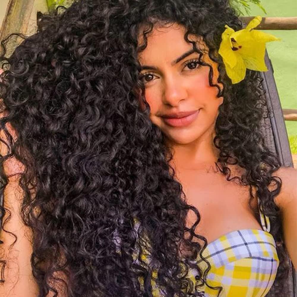 Curly Weave Bundles made of 100% human hair, 28 inches long. Unprocessed Brazilian Kinky Curly Virgin Human Hair for Black Women in natural color.