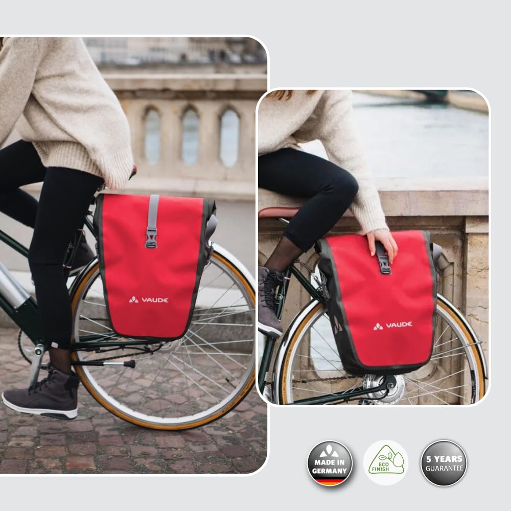 VAUDE Bike Bag for Rear Rack Aqua Back Single 1 x 24 L in all black, waterproof rear pannier, bike luggage carrier bag, easy attachment - Made in Germany