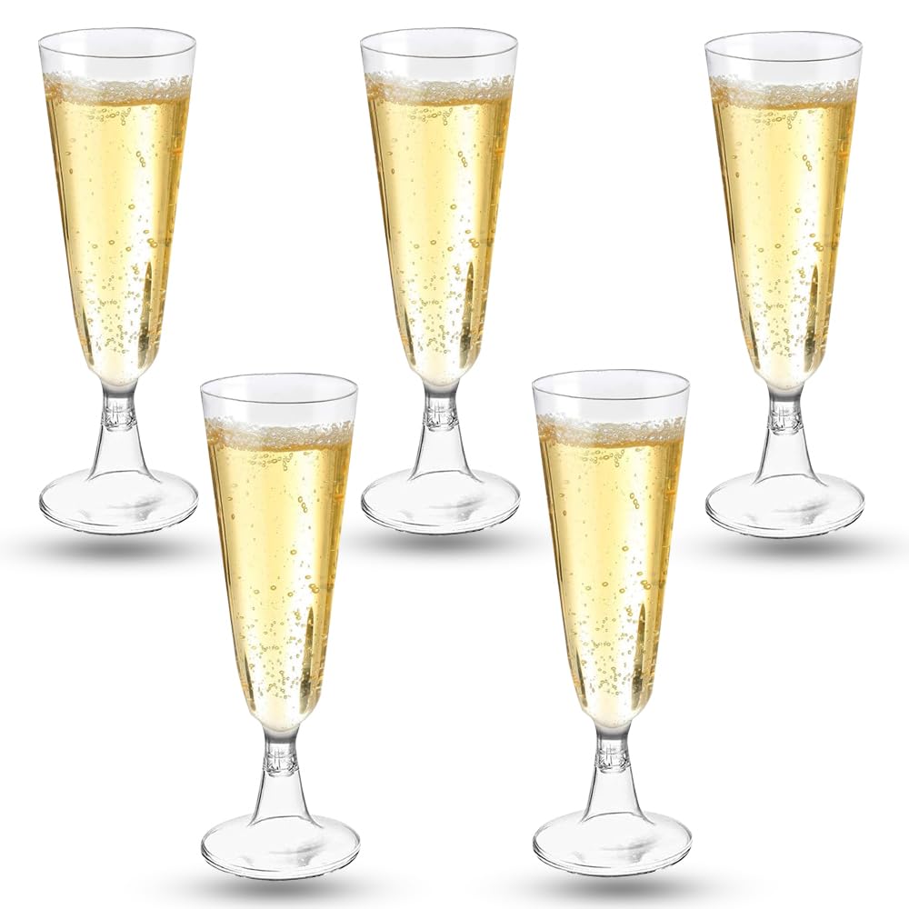 Plastic champagne flute glasses, set of 50. 150ml capacity, reusable. Great for weddings, birthdays, picnics, and parties. Size: 16 x 5.5 cm. Transparent.