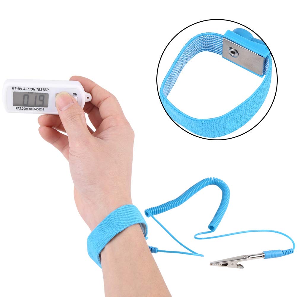 Air ion tester for the negative ion generator with a necklace.