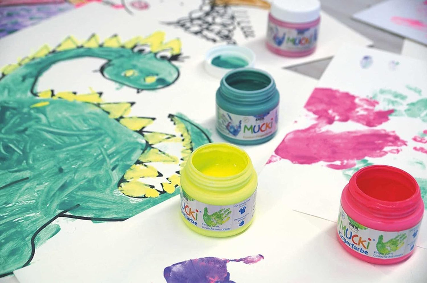 KREUL 2316 - Mucki Bright Finger Paint, 6 x 150 ml in yellow, red, blue, green, white, and black, paraben-free, gluten-free, lactose-free, and vegan, washable, blendable with brush and fingers.