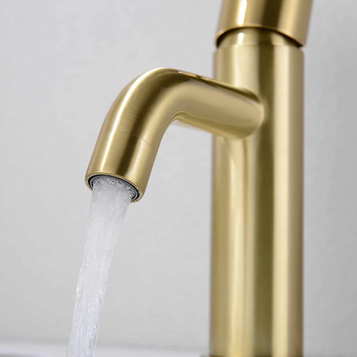 TRUSTMI Brass Bathroom Sink Faucet, Single Lever Mixer, Basin Tap with Water Inlet Hose, Brushed Gold.