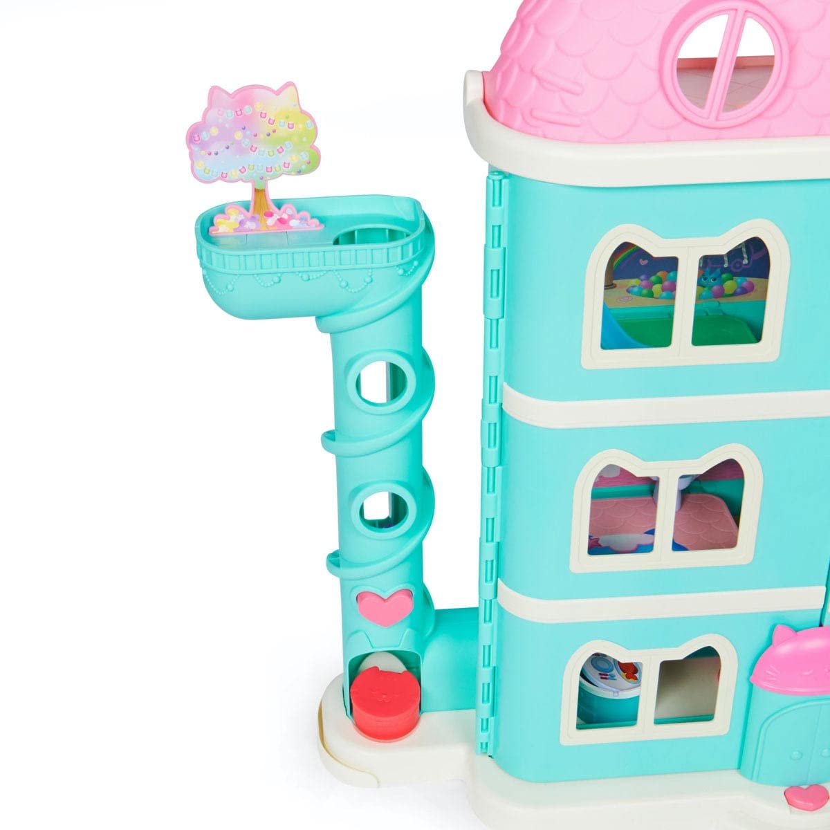 Gabby's Dollhouse, a Purrfect dollhouse over 60cm tall with Gabby and Panda Paws figures, 8 furniture pieces, 3 accessories, 2 surprise boxes, and sounds. A gift for children 3 years and older.