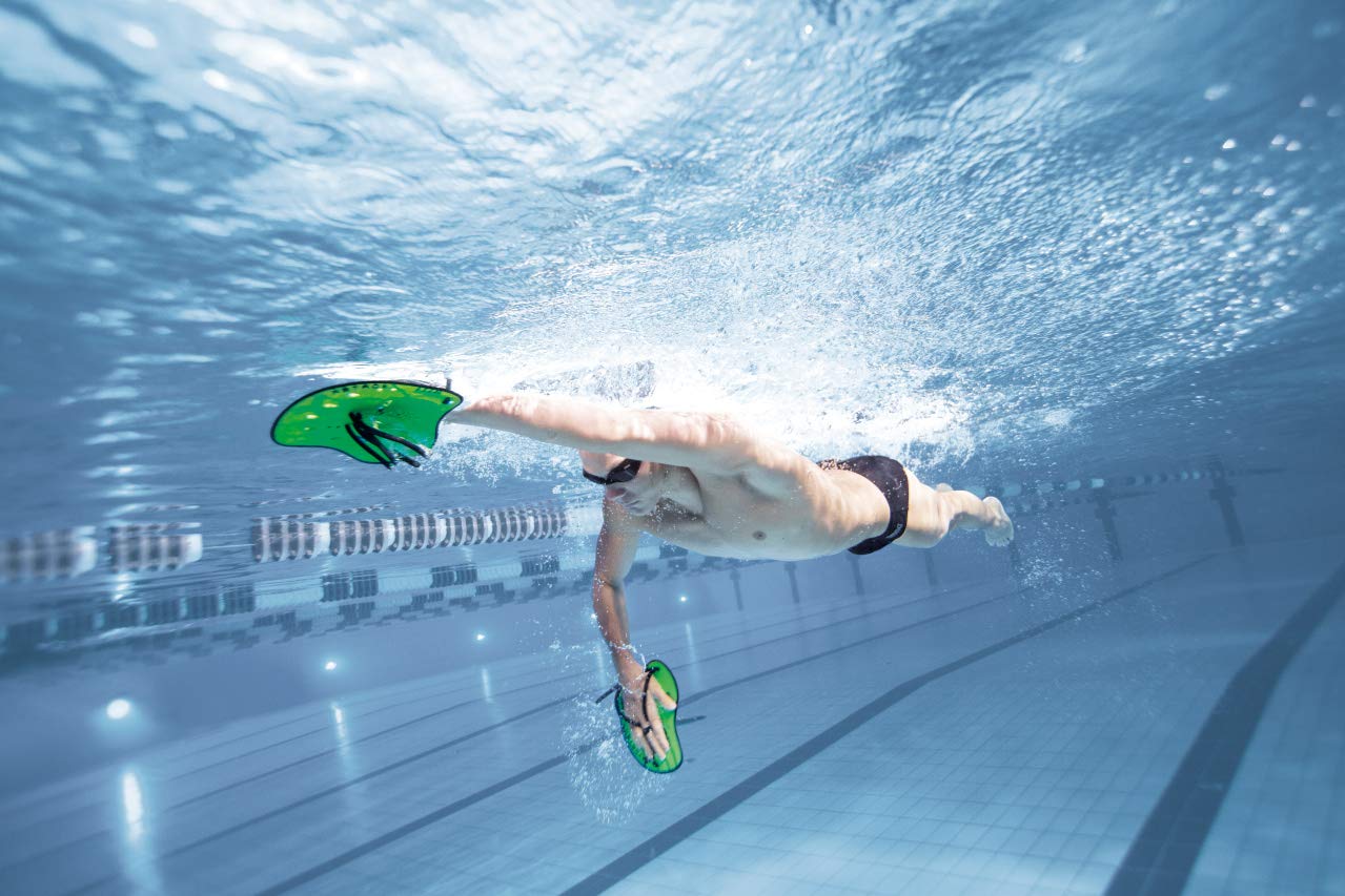 ARENA Unisex Competition Training Aid Hand Paddle Vortex, Silver-Black (15), M & Unisex Swim Cap Classic Silicone (Reinforced Edge, Soft), Black-Silver (55), One Size