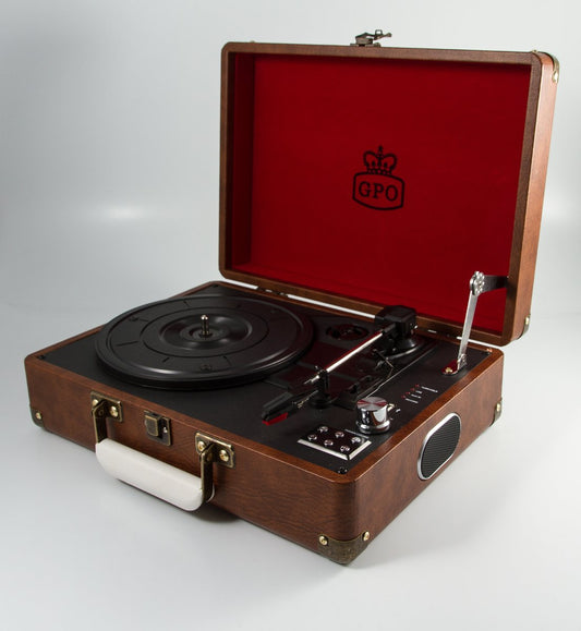 GPO Attache turntable in briefcase-style with vinyl player and built-in speakers, vintage brown.
