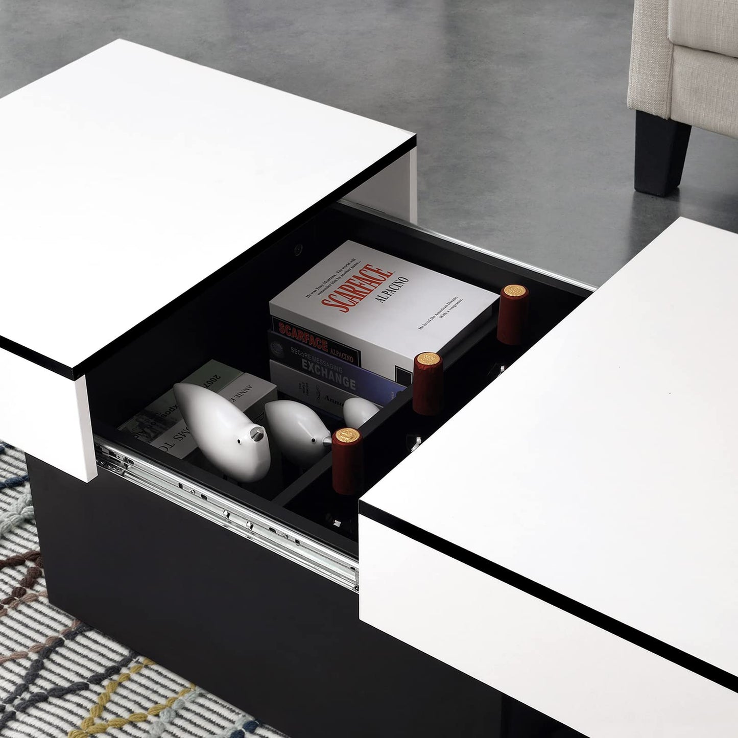 VOWNER Coffee Table, Modern Coffee Table, Extendable Desk, Living Room Table with 2 Storage Spaces, High Gloss Finish, Living Room Table 129 x 58 x 40 cm (White)