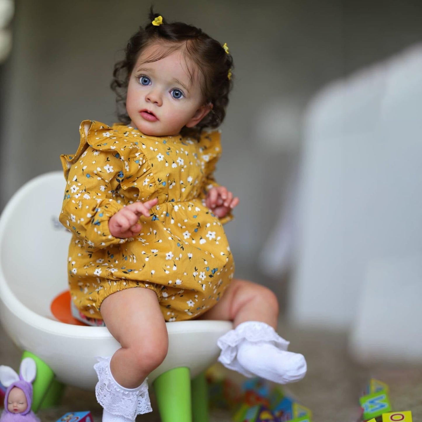 Anano Reborn baby girl lifelike 24 inches 60cm realistic beautiful reborn toddler baby doll like a real baby reborn cloth body baby doll Missy with hair