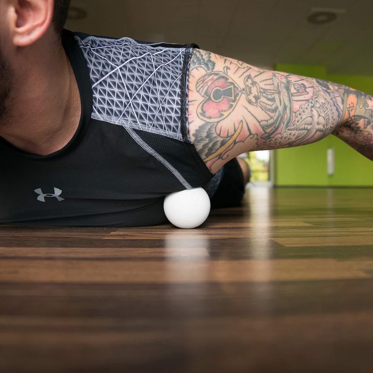 Captain LAX Massage Ball Original - Lacrosse ball, hard rubber, 6 x 6 cm, suitable for trigger point & fascia massage / Crossfit.