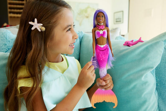 BARBIE Mermaid Doll - Inspired by the TV show "Barbie: A Hidden Magic", with color-change effect and accessories, 19 cm pink hair to style, for endless playtime, HRP98