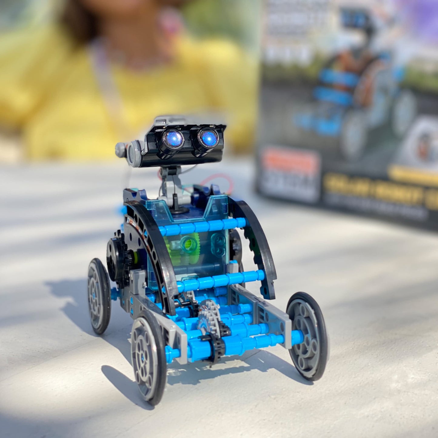 FUNTECH Solar Robot 12 in 1 for kids aged 8 and up, educational toy, robot kit, STEM learning and science kit, gifts for boys and girls (190 pieces)