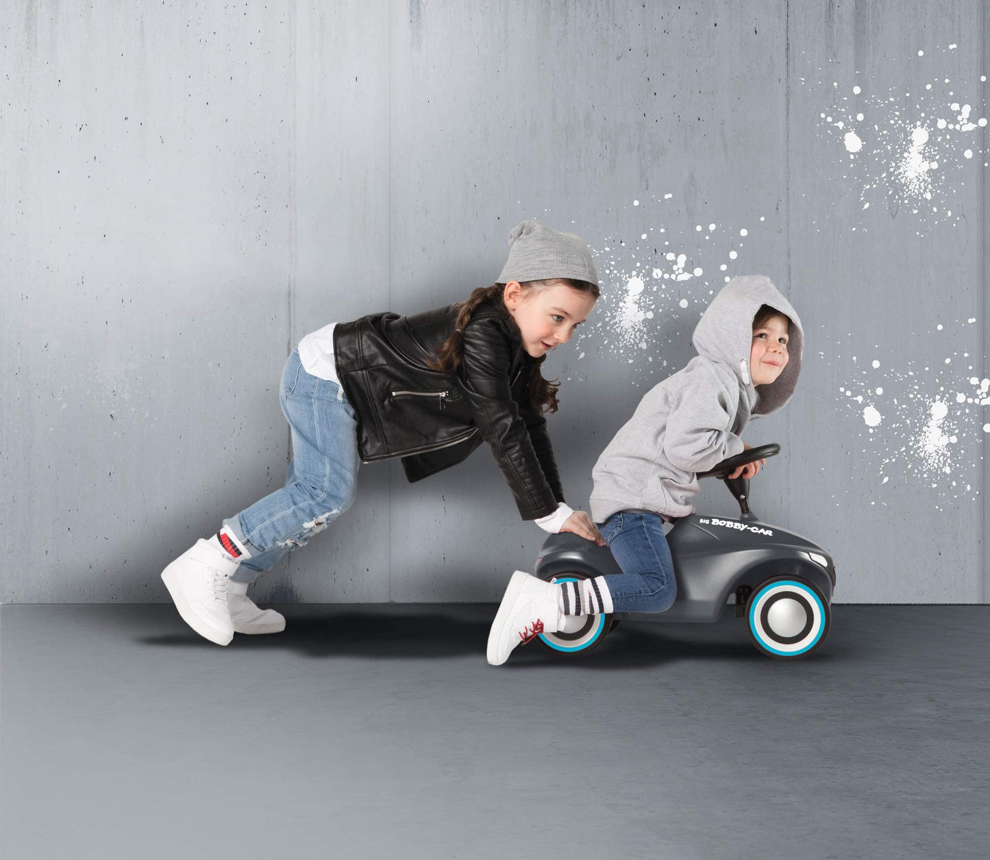 BIG-Bobby-Car-Neo Anthracite - slide vehicle for indoors and outdoors, children's vehicle with whisper tires and two interchangeable rims, for children from 1 year.