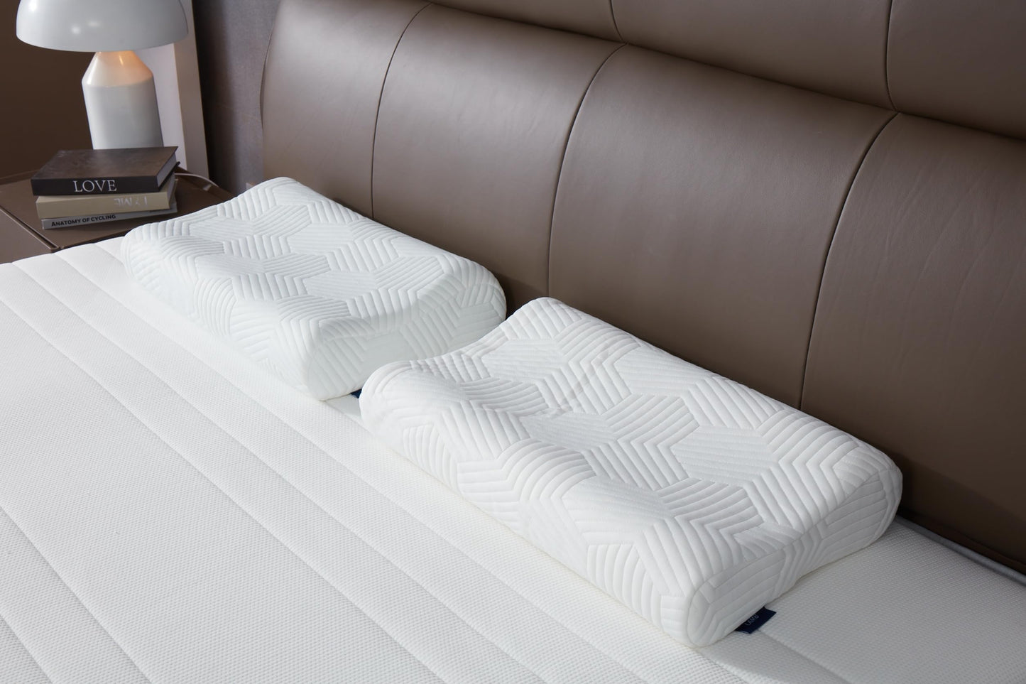 LAMB height-adjustable memory foam pillow, neck pillow neck support pillow ergonomic pillow anti-snoring pillow with removable cover.
