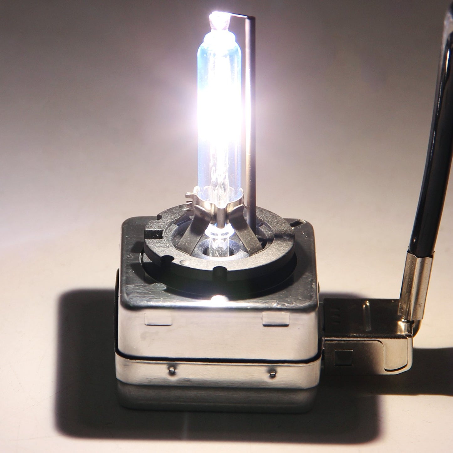 WinPower D3S 35W Bi Xenon Bulb 42V Car Light Discharge Lamp HID Kit 4300K Yellow Light Extreme Vision (2 Bulbs)