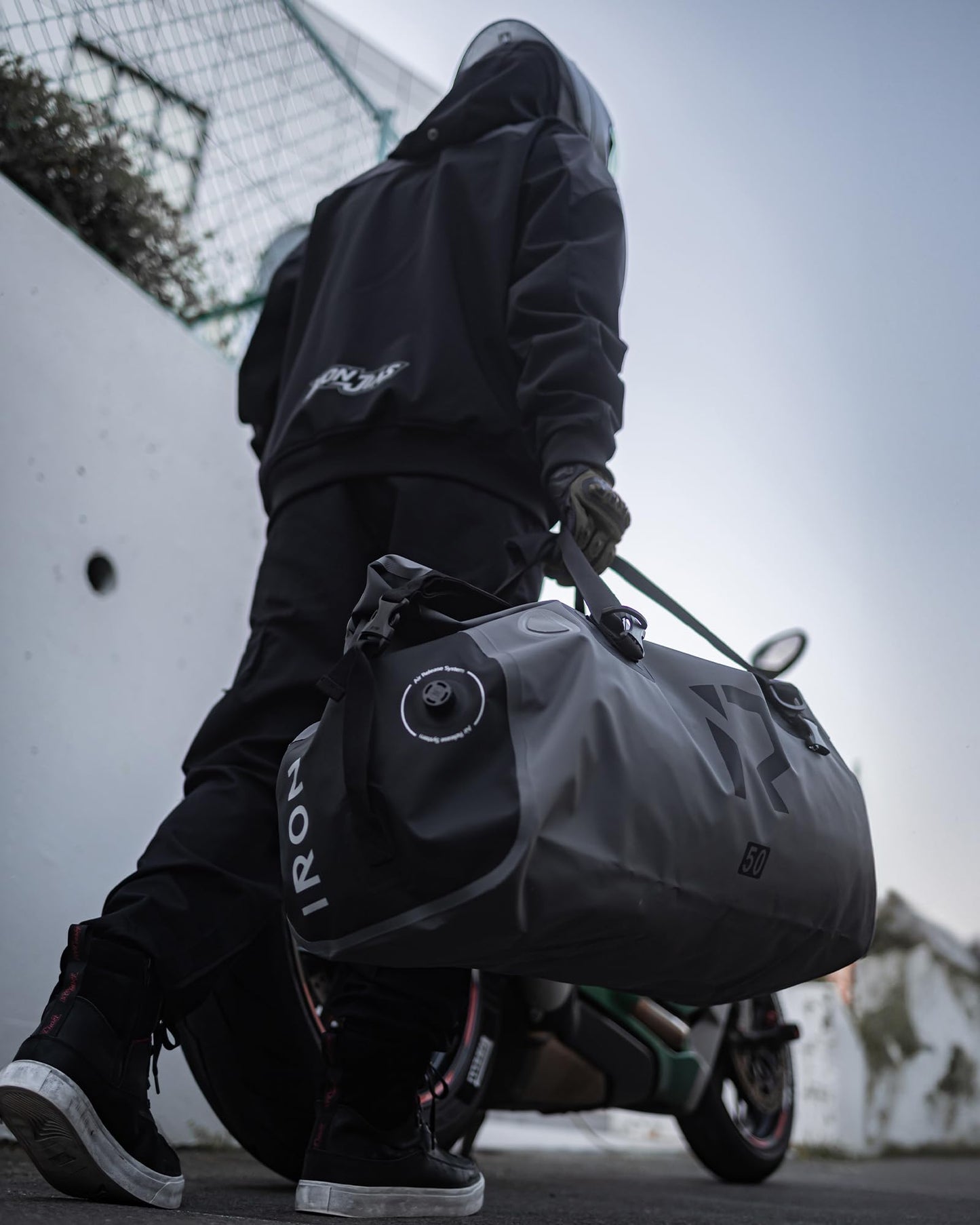 IRON JIA'S motorcycle bag luggage roll waterproof tail bag saddle bag travel bag with roll-sealed shoulder straps suitable for cycling camping water sports gray-30L