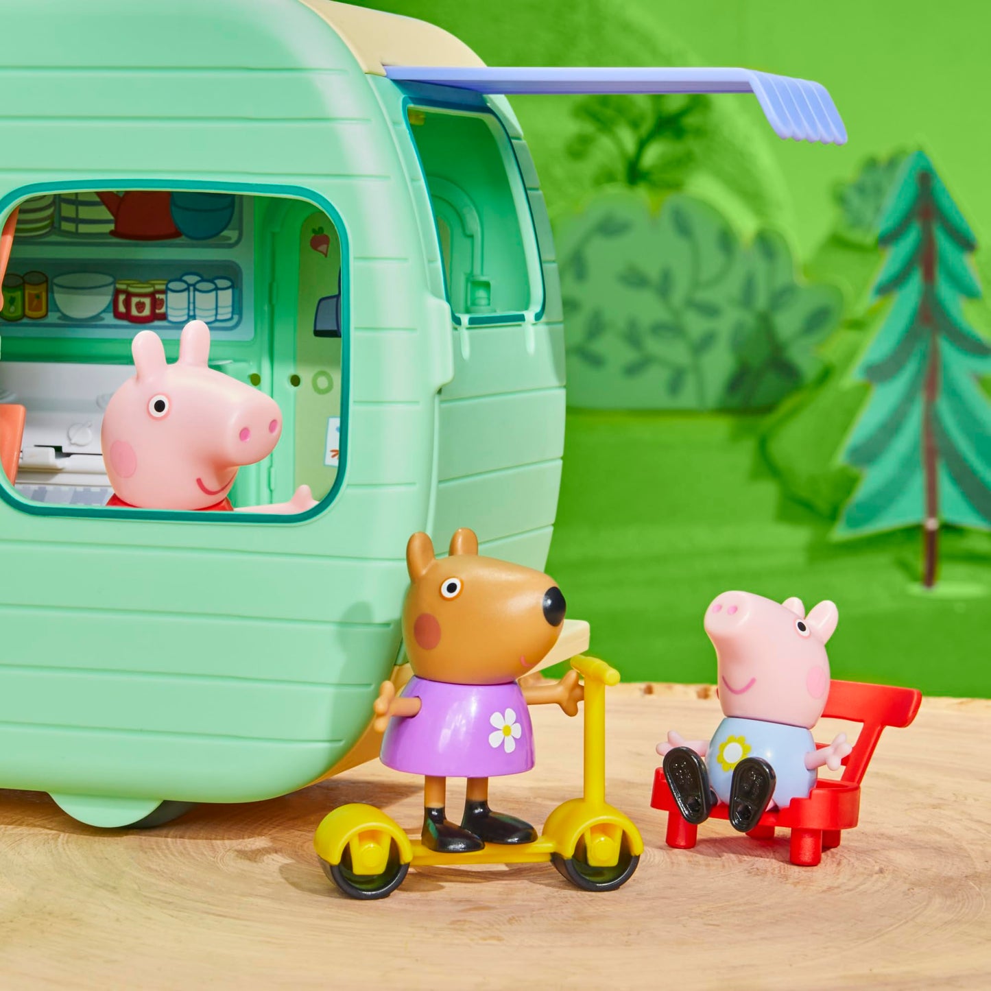 Peppa Pig Peppa's camper van playset, car toy with accessories and 3 figures, trailer toy for camping adventures, for children ages 3 and up
