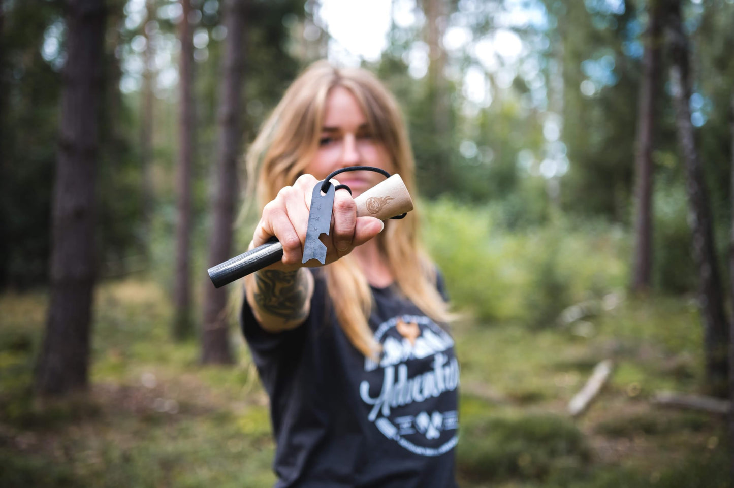 OUTDOOR NINJA Fire Steel The Legend XXXL Bushcraft fire striker for hiking, outdoor, trekking, camping and other outdoor hobbies including multifunctional scraper, the perfect survival gear.