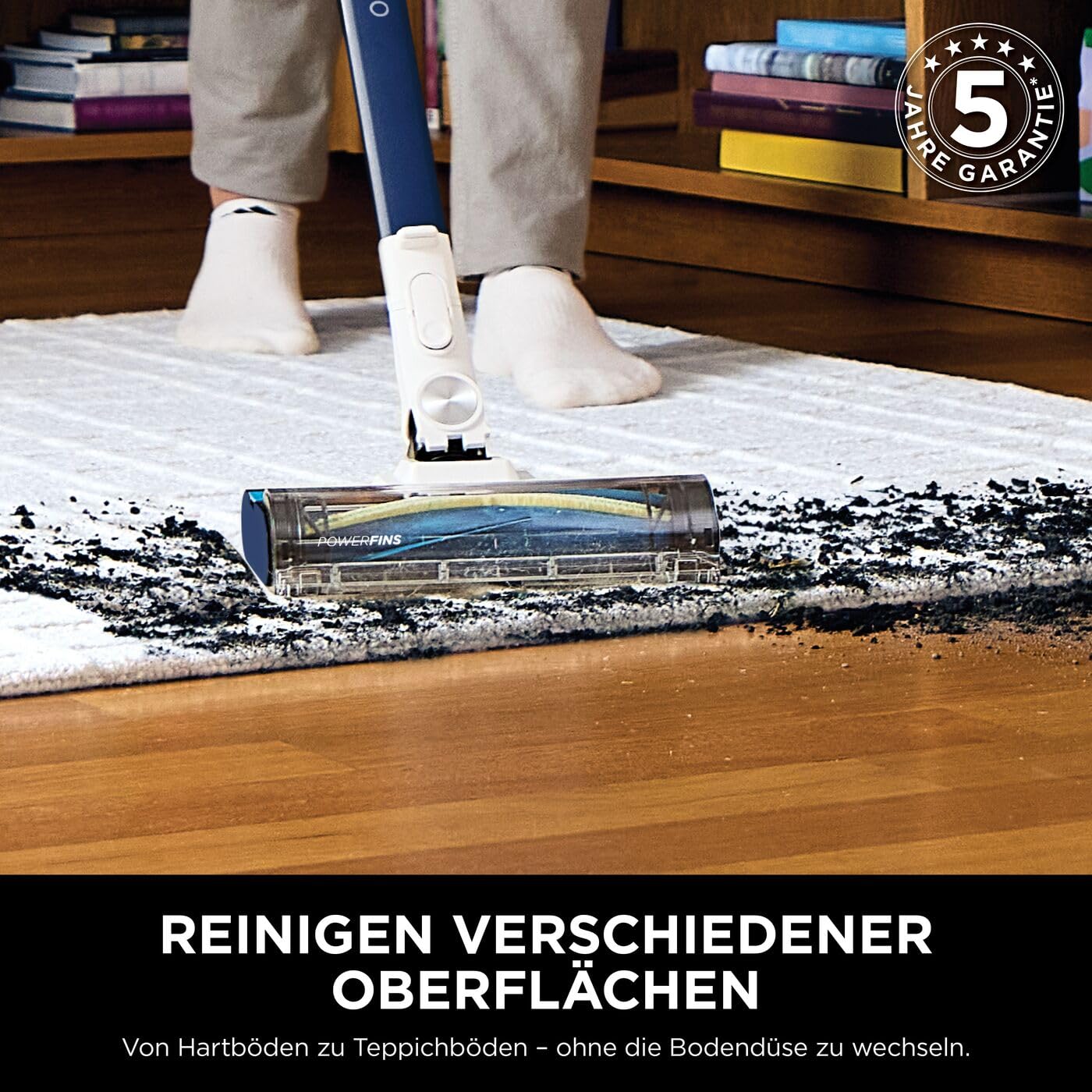 Shark PowerPro cordless vacuum cleaner with up to 50 minutes runtime, bagless, ideal for pet hair, allergies, carpet and hard floors, featuring LED lights and flexible joint pipe, Navy Blue, IZ380EU.