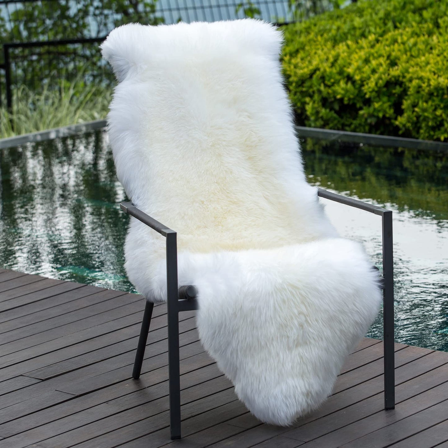 MH MYLUNE HOME Genuine Sheepskin Rug Large 180 x 60cm Sheepskin Soft and Fluffy Blanket Beige Seat Cover Bed Rug or Mat for Living Room Chair Sofa