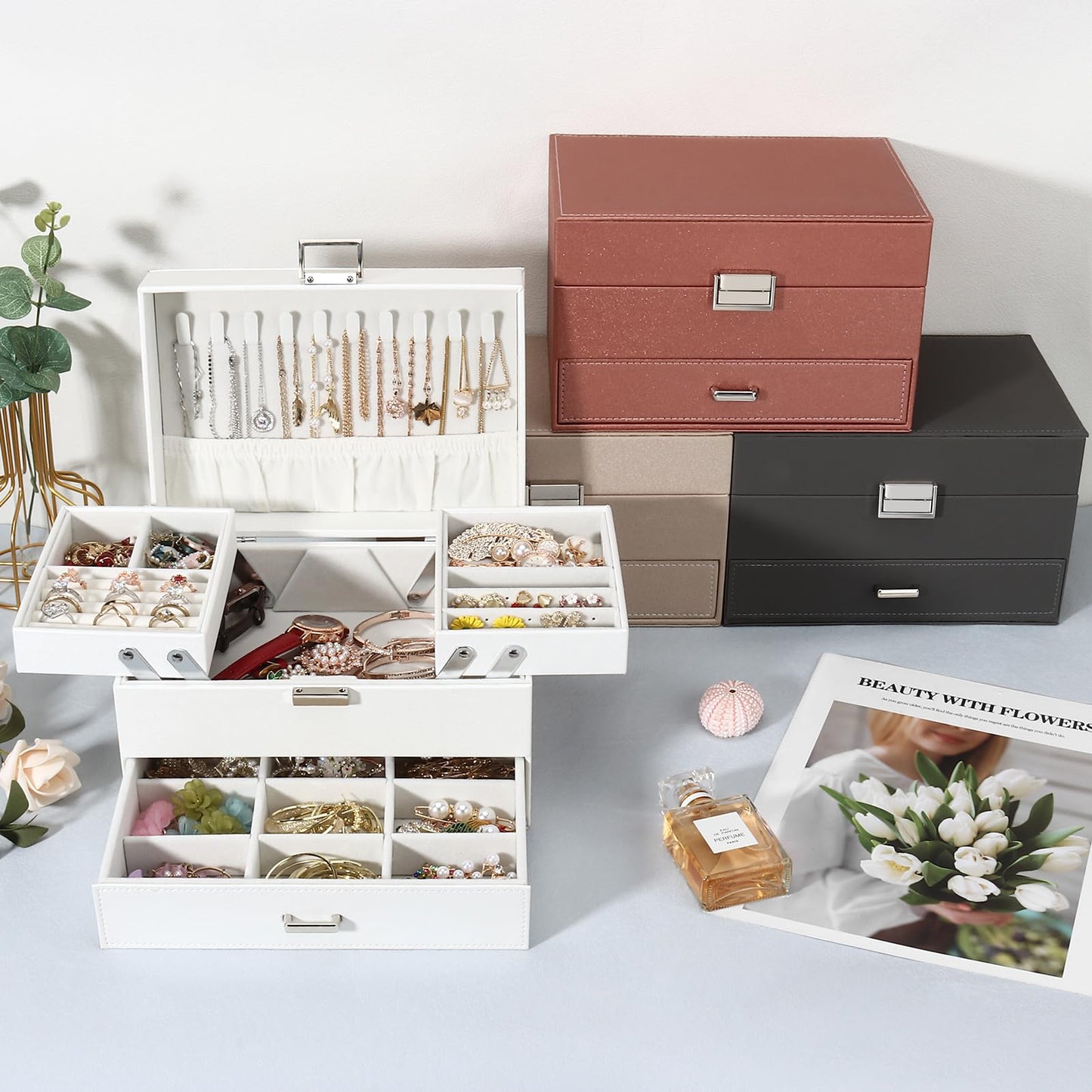 Jewelry box, jewelry case with drawers for women girls, PU leather jewelry box jewelry box jewelry case large jewelry storage for rings earrings bracelets necklaces, white.