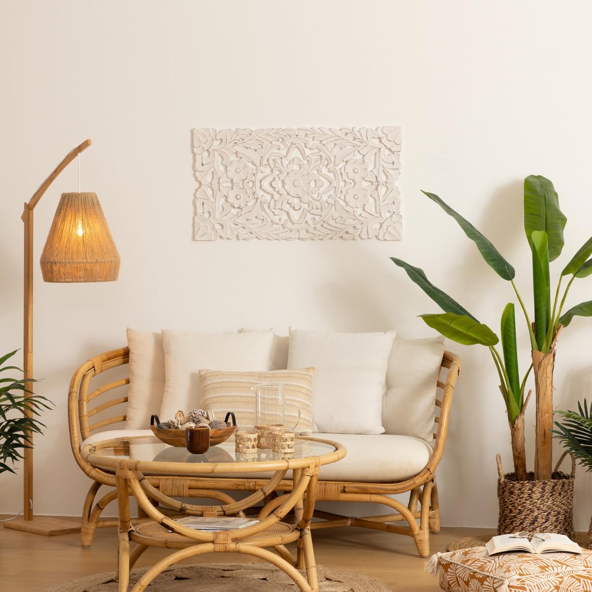 Atmosphera - Wall decoration "Fanny" - carved wood 85 × 45 cm - White