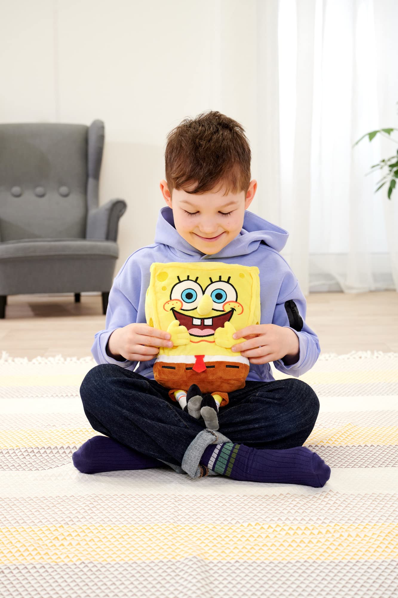 Simba 109491000 - Spongebob Squarepants Plush 35cm, plush figure made from recycled filling material, suitable from the first months of life.