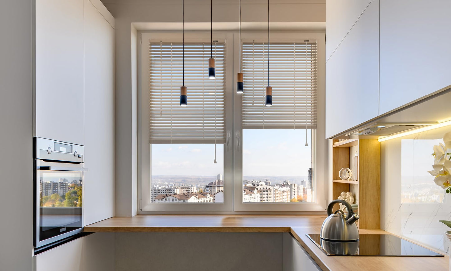 SONELLO Aluminum Venetian Blind 125cm x 220cm Cream, Alu blind with clamp fixing, no drilling needed. Provides privacy, glare protection, light control, and sun protection for windows and doors.