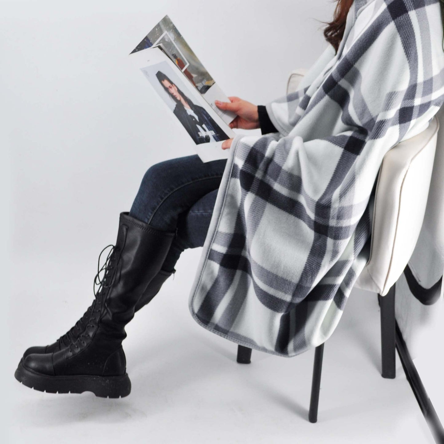 Beifon poncho winter warm women's blanket flannel fleece poncho cape soft thick winter warm wrap poncho open front cape office home for women girls children (gray+white)