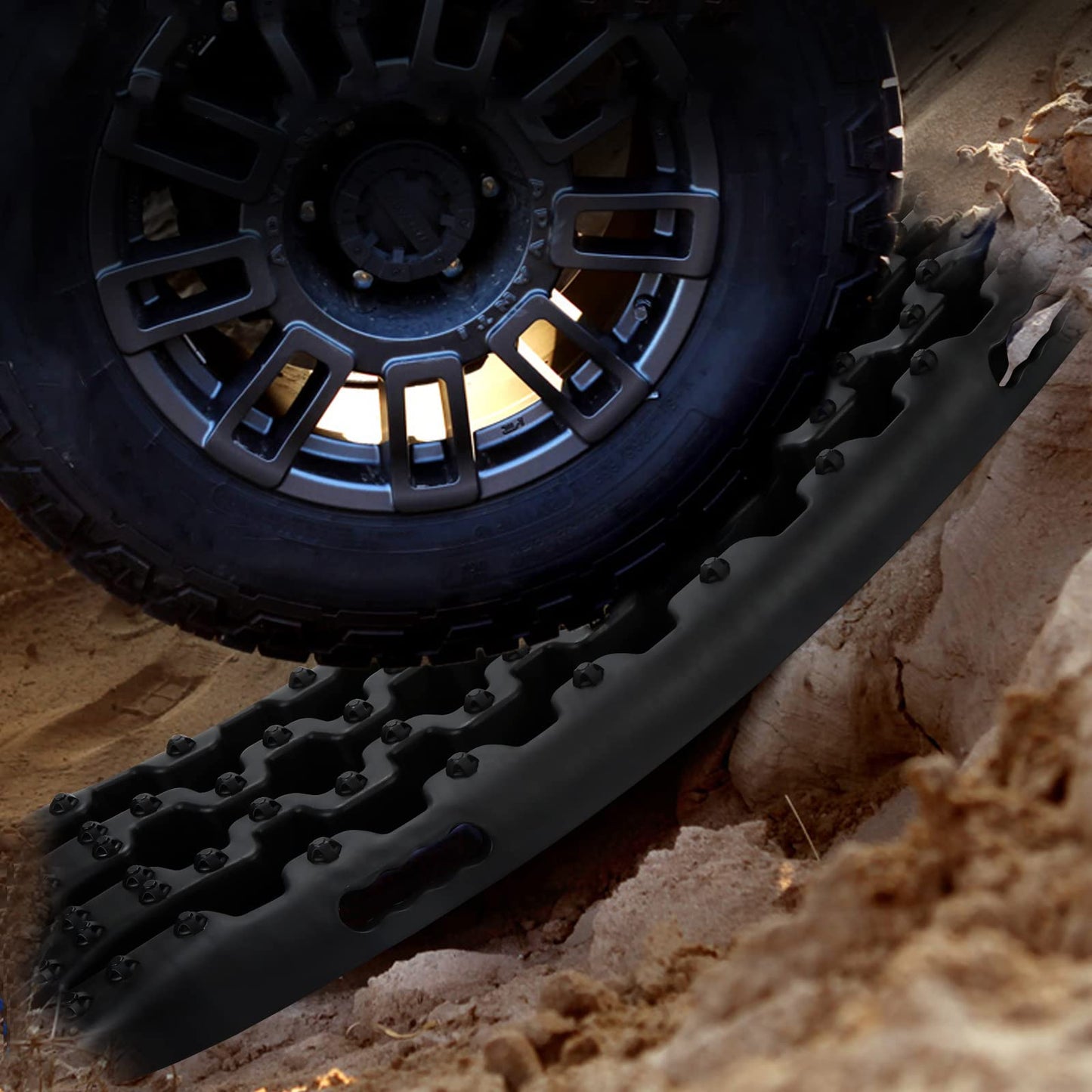 Ansobea traction aid off-road, 2 pieces recovery board tracks mats, with fastening pins & storage bag, traction assistance grip mat for sand snow, for SUVs cars trucks.