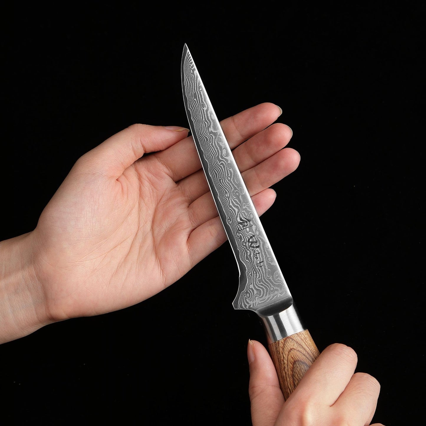 Wakoli EDIB Pro filleting knife fish | 14 cm kitchen knife made of 67 layers of Damascus steel VG10 core | boning knife with wooden handle | cutting knife for fish & meat | sharp knives in gift box