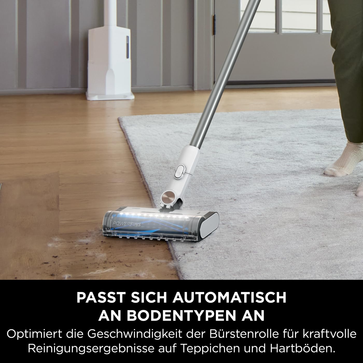 Shark Clean and Empty Cordless Vacuum with Anti Hair Wrap, up to 40 minutes runtime, self-cleaning system, for pet hair, carpets and hard floors, with LED lights, quiet operation, white/blue, BU3521EU