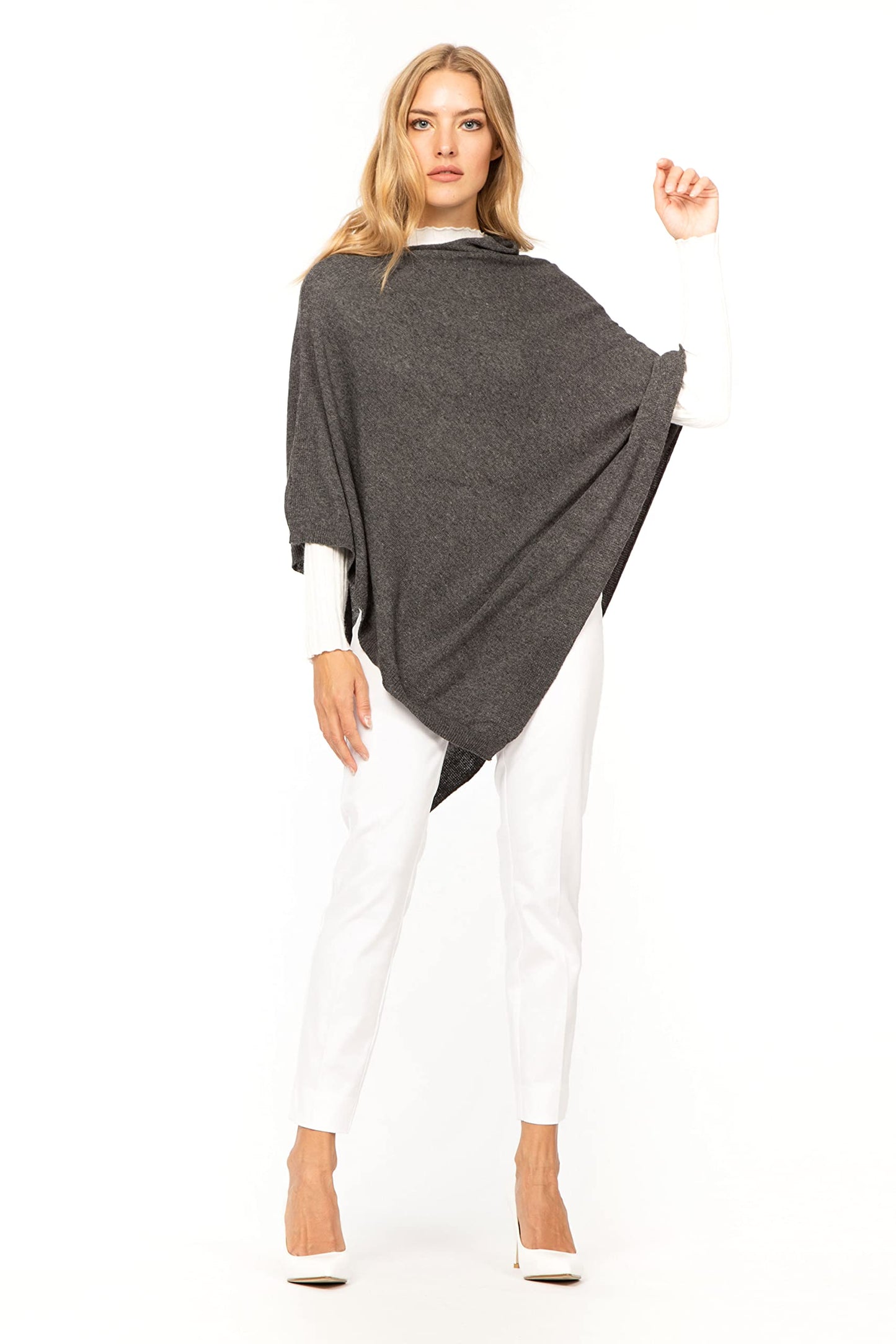 Marine cashmere poncho made from a blend of cashmere for women, delicate and soft, made from cashmere (basalt).