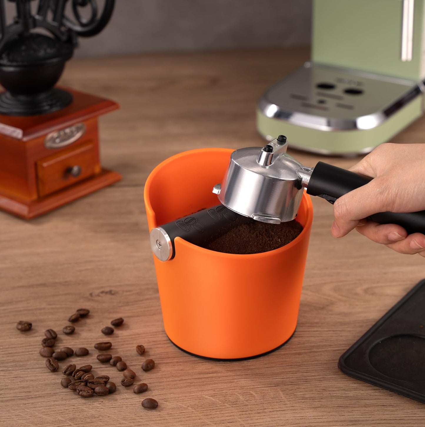 Portafilter Espresso Knock Box Coffee Grounds Container Knock Box Barista Style with Removable Metal Knock Bar and Non-Slip Base Orange